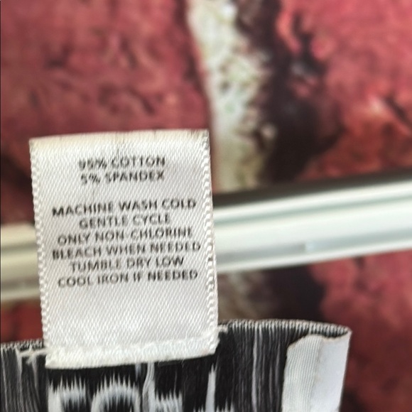 Ann Taylor LOFT Floral Camisole Top Size Large - Picture 5 of 9